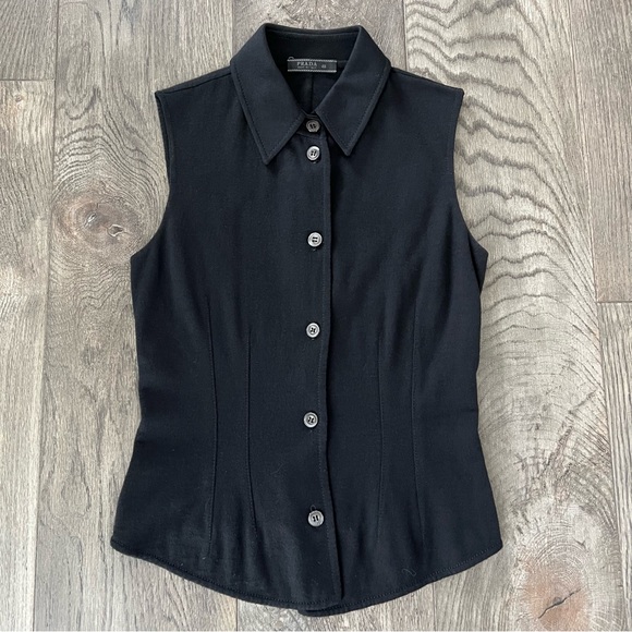PRADA Women’s Black Wool Blend Button Front Vest Size 40 - Picture 1 of 8